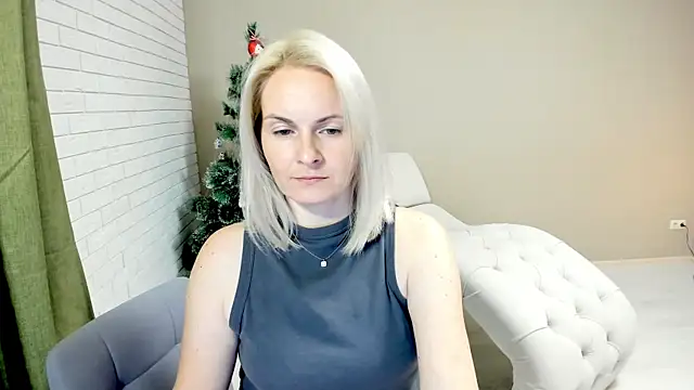 Alicee Gracee online show from December 5, 2:22 pm