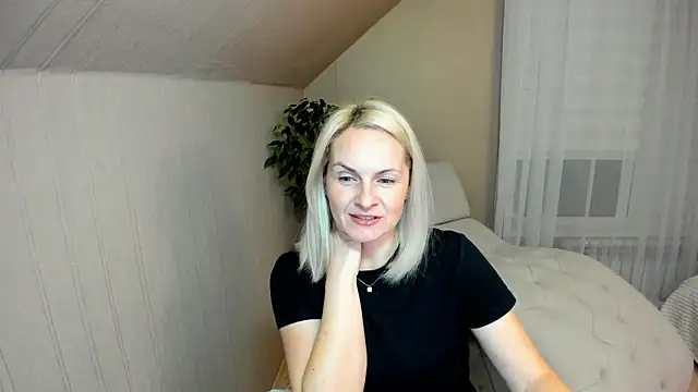 Alicee Gracee online show from December 23, 4:50 pm