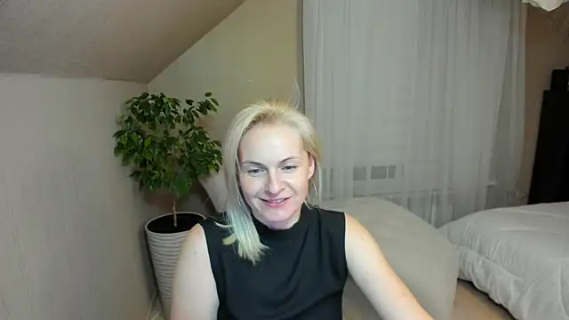 Alicee Gracee online show from January 6, 9:43 pm