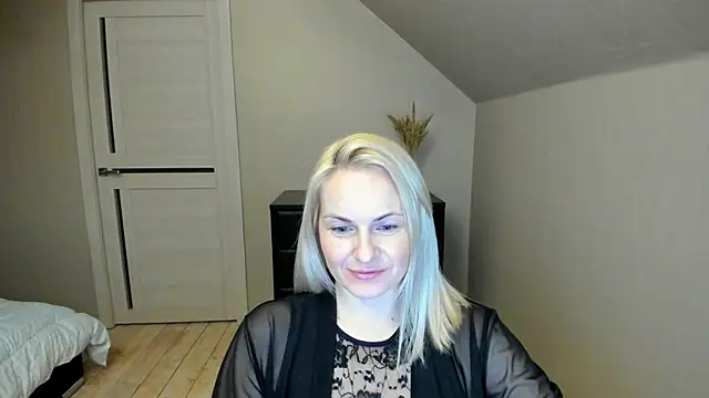 Alicee Gracee online show from February 26, 6:54 pm