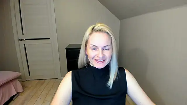 Alicee Gracee online show from March 10, 6:23 pm