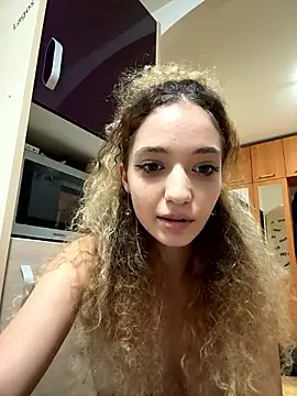 Alexia J online show from December 1, 7:36 pm