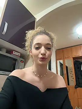 Alexia J online show from January 25, 4:03 pm