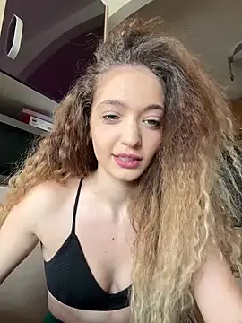 Alexia J online show from February 20, 1:08 pm
