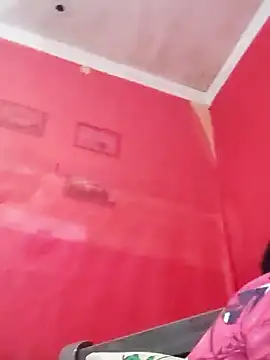 Snapshot of JuggedRegrets chatting on January 10, 1:18 am JuggedRegrets online show from January 10, 1:18 am