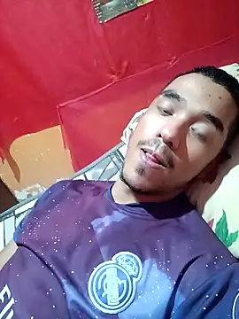 Snapshot of JuggedRegrets chatting on February 16, 4:08 am JuggedRegrets online show from February 16, 4:08 am