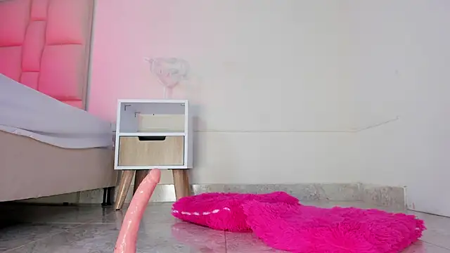 sofia baker21 online show from March 11, 5:24 pm