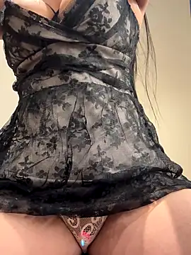 ScarletAss online show from November 8, 3:01 pm