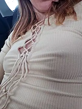 Snapshot of beaverwoman chatting on March 21, 2:42 pm beaverwoman online show from March 21, 2:42 pm