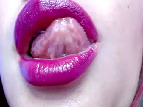 Snapshot of miss_evoleth2 chatting on February 28, 5:04 am miss evoleth2 online show from February 28, 5:04 am