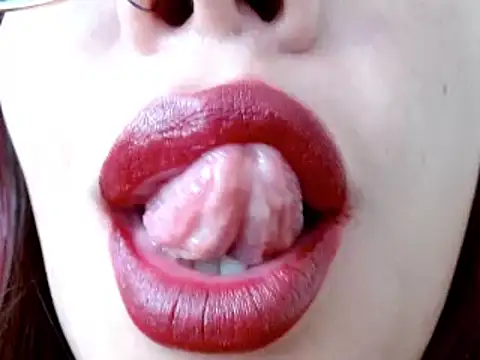 Snapshot of miss_evoleth2 chatting on March 11, 1:01 pm miss evoleth2 online show from March 11, 1:01 pm