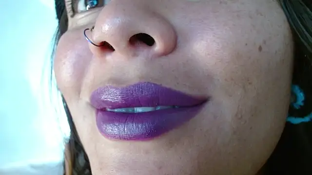 miss evoleth2 online show from May 7, 2:44 pm