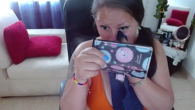 miss evoleth2 online show from May 21, 5:31 pm
