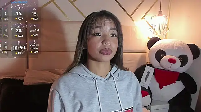 Nathaliajonees online show from February 25, 12:34 pm