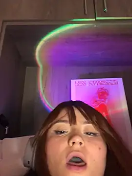 karlahush online show from December 21, 2:30 am