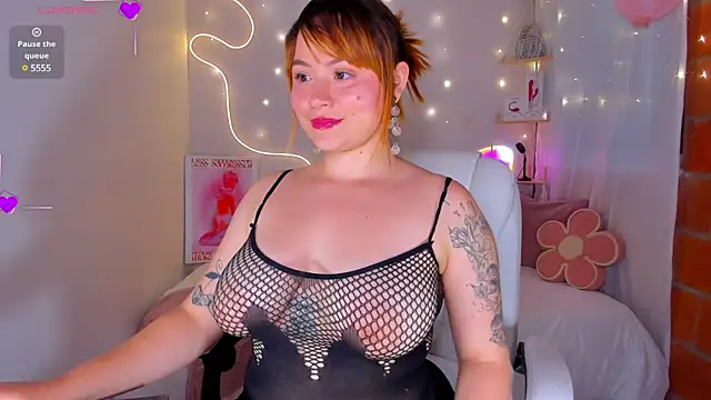 karlahush online show from February 3, 11:15 pm