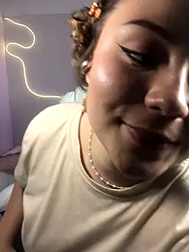 karlahush online show from October 17, 10:23 pm