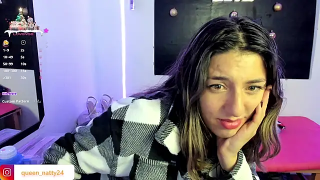 queen-natty online show from December 14, 5:40 am