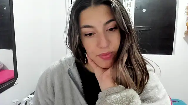 queen-natty online show from January 29, 2:32 pm