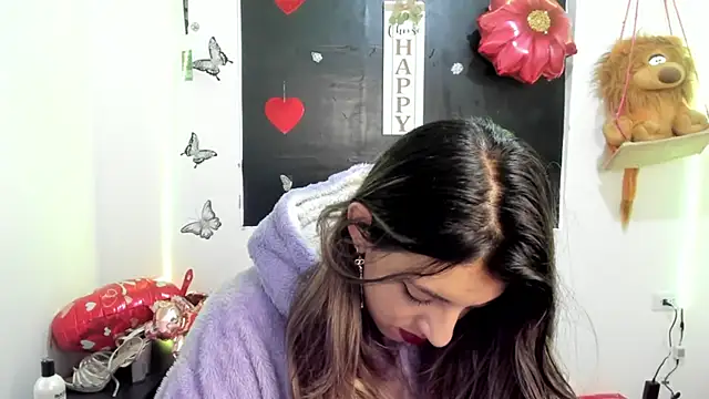 queen-natty online show from March 3, 1:20 pm