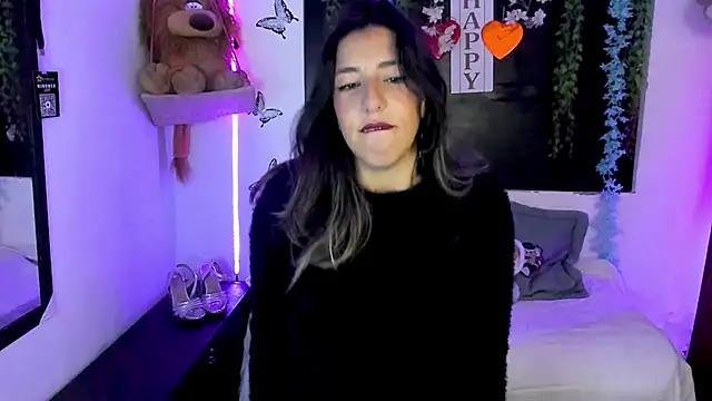 queen-natty online show from February 13, 2:29 am