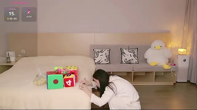 Lucky-baby online show from November 13, 1:21 pm