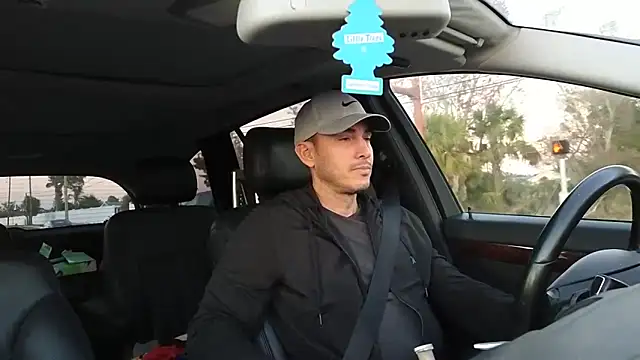 Snapshot of Steamjock_ chatting on February 13, 11:23 pm Steamjock online show from February 13, 11:23 pm