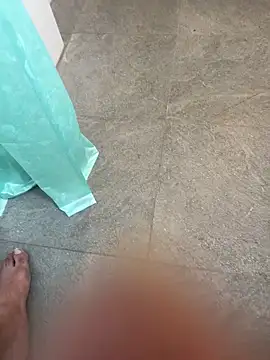 Rahulroy96 online show from February 24, 4:54 am