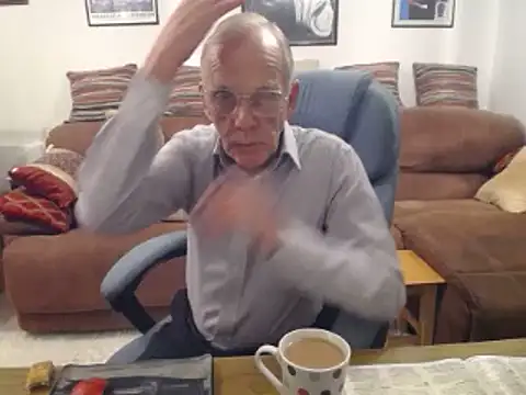 Snapshot of Ferret7777 chatting on September 19, 7:03 pm Ferret7777 online show from September 19, 7:03 pm