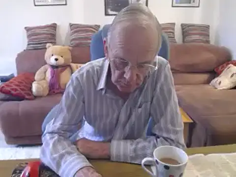 Snapshot of Ferret7777 chatting on October 12, 8:02 am Ferret7777 online show from October 12, 8:02 am