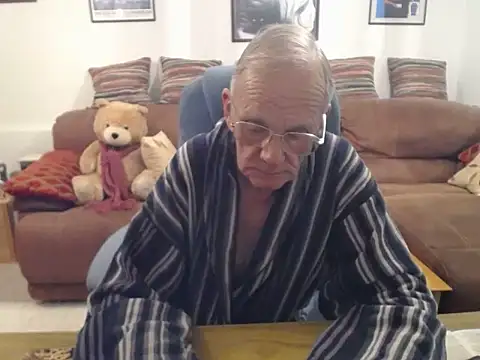 Snapshot of Ferret7777 chatting on November 8, 9:24 pm Ferret7777 online show from November 8, 9:24 pm