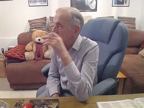 Snapshot of Ferret7777 chatting on November 30, 9:08 pm Ferret7777 online show from November 30, 9:08 pm