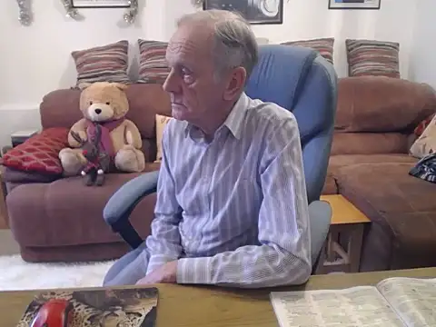 Snapshot of Ferret7777 chatting on December 5, 2:58 pm Ferret7777 online show from December 5, 2:58 pm