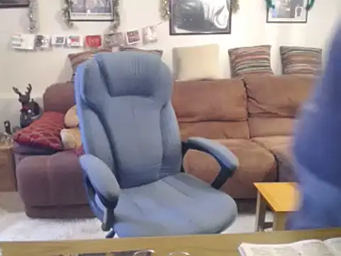 Snapshot of Ferret7777 chatting on December 14, 10:53 am Ferret7777 online show from December 14, 10:53 am