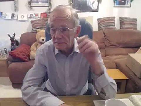 Snapshot of Ferret7777 chatting on December 18, 8:59 pm Ferret7777 online show from December 18, 8:59 pm