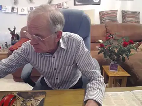 Snapshot of Ferret7777 chatting on December 21, 7:32 pm Ferret7777 online show from December 21, 7:32 pm