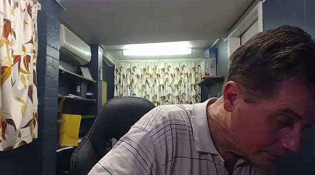 tilobinder online show from March 21, 3:13 pm