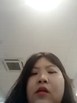 hello098712 online show from January 18, 12:36 pm