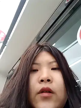 hello098712 online show from January 31, 7:07 am