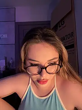 CutiePie3 online show from September 24, 9:29 pm