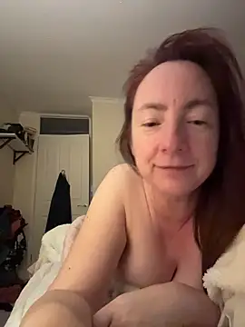 LouiseTswing online show from February 12, 7:14 am