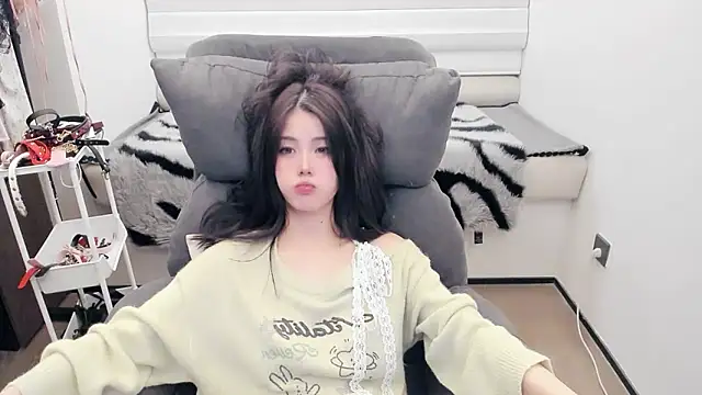 bbtt544 online show from March 29, 2:39 pm