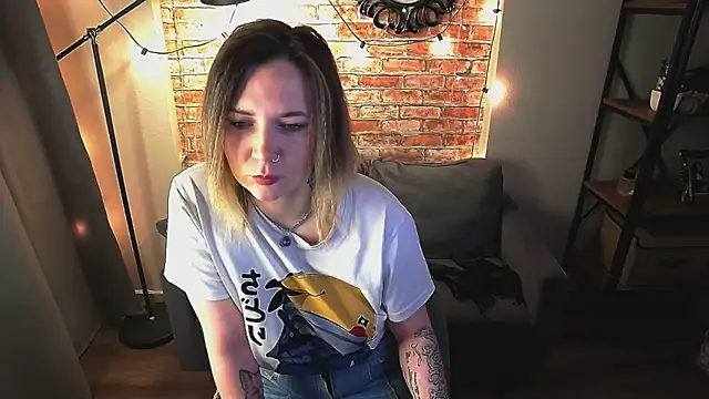 Ozalin Green online show from October 22, 5:41 am