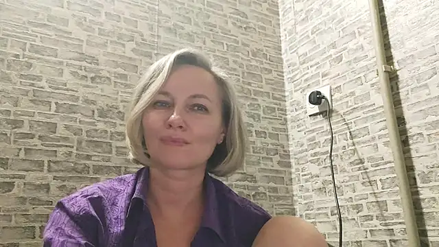 EdithManning online show from December 28, 5:14 pm