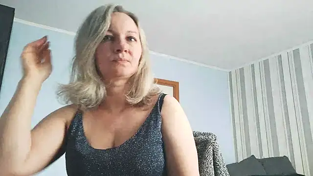 EdithManning online show from February 6, 6:40 am