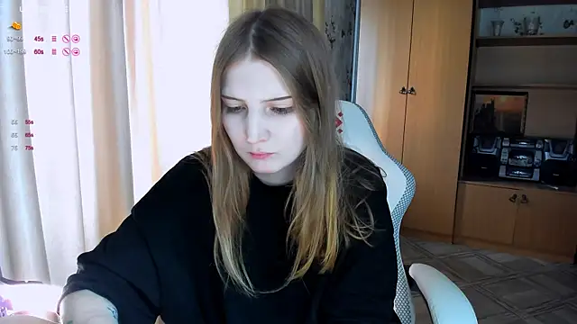 princessaalicc online show from October 22, 9:20 am