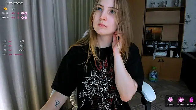 princessaalicc online show from November 9, 1:09 pm