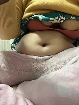 Hot-Anuska online show from December 27, 6:35 am