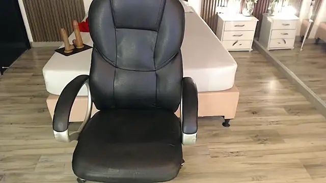 Snapshot of Sam_mansson66 chatting on March 31, 1:00 pm Sam mansson66 online show from March 31, 1:00 pm