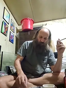 Snapshot of Beyond1978 chatting on March 19, 1:53 am Beyond1978 online show from March 19, 1:53 am